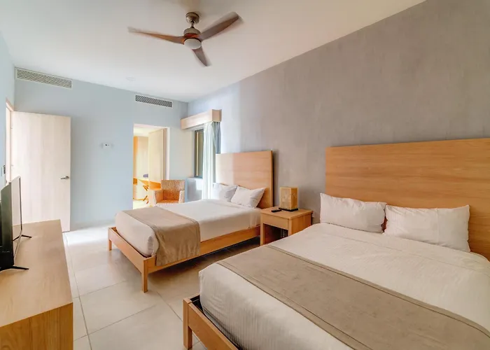 Aldea Thai By Mistik Vacation Apartahotel 4*